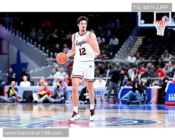 开拓者裁掉后卫贾文特库克或将成为第三个双向候选人