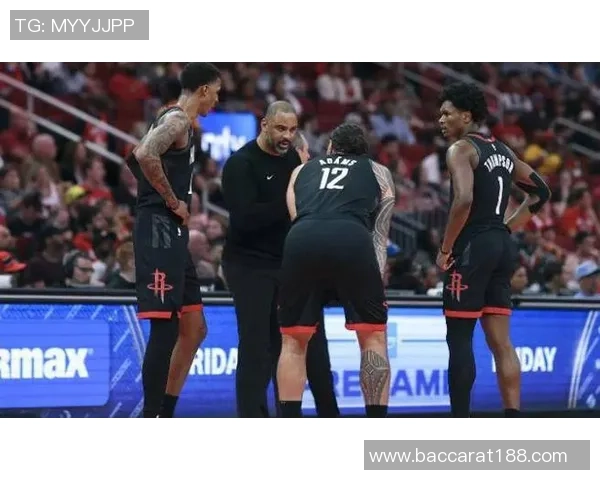 周五竞彩篮球焦点战：开拓者与火箭展开后场双枪对决与长人阵的较量