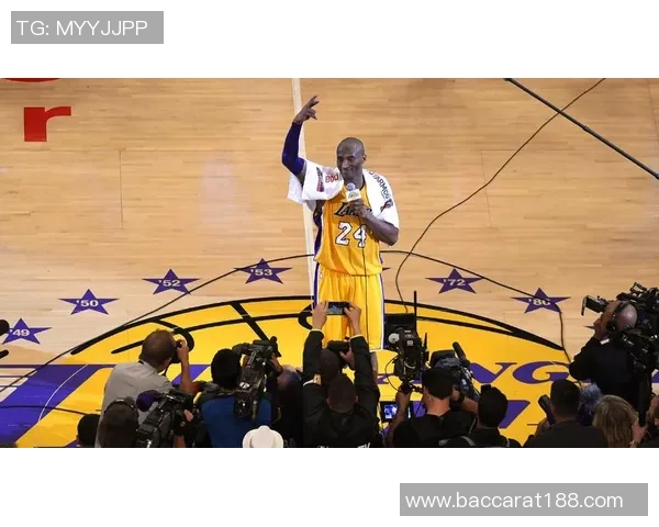 科比与里夫斯前五年得分对比新秀年均7分第五季飙升至285分 科比与里夫斯前五年得分对比新秀年均7分第五季飙升至285分